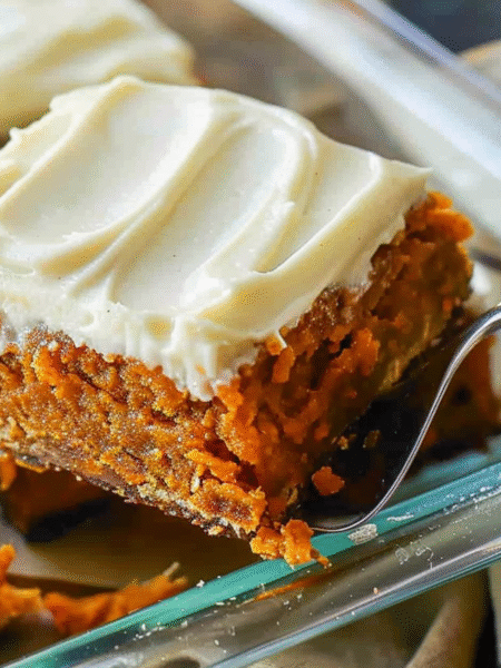 Pumpkin Bars with Cream Cheese Frosting Recipe